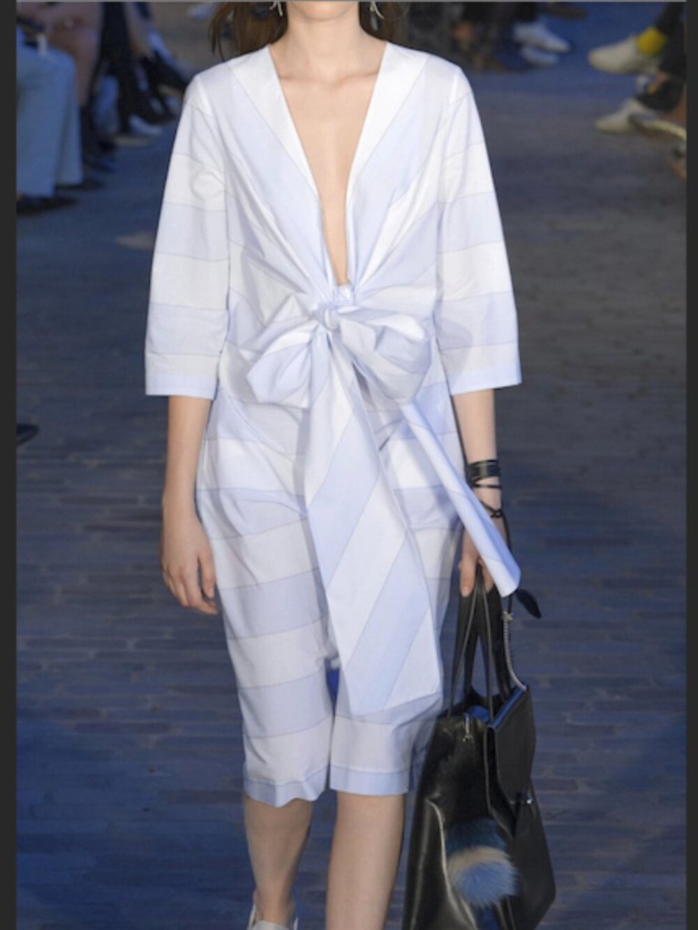 Front bow tie cotton dress